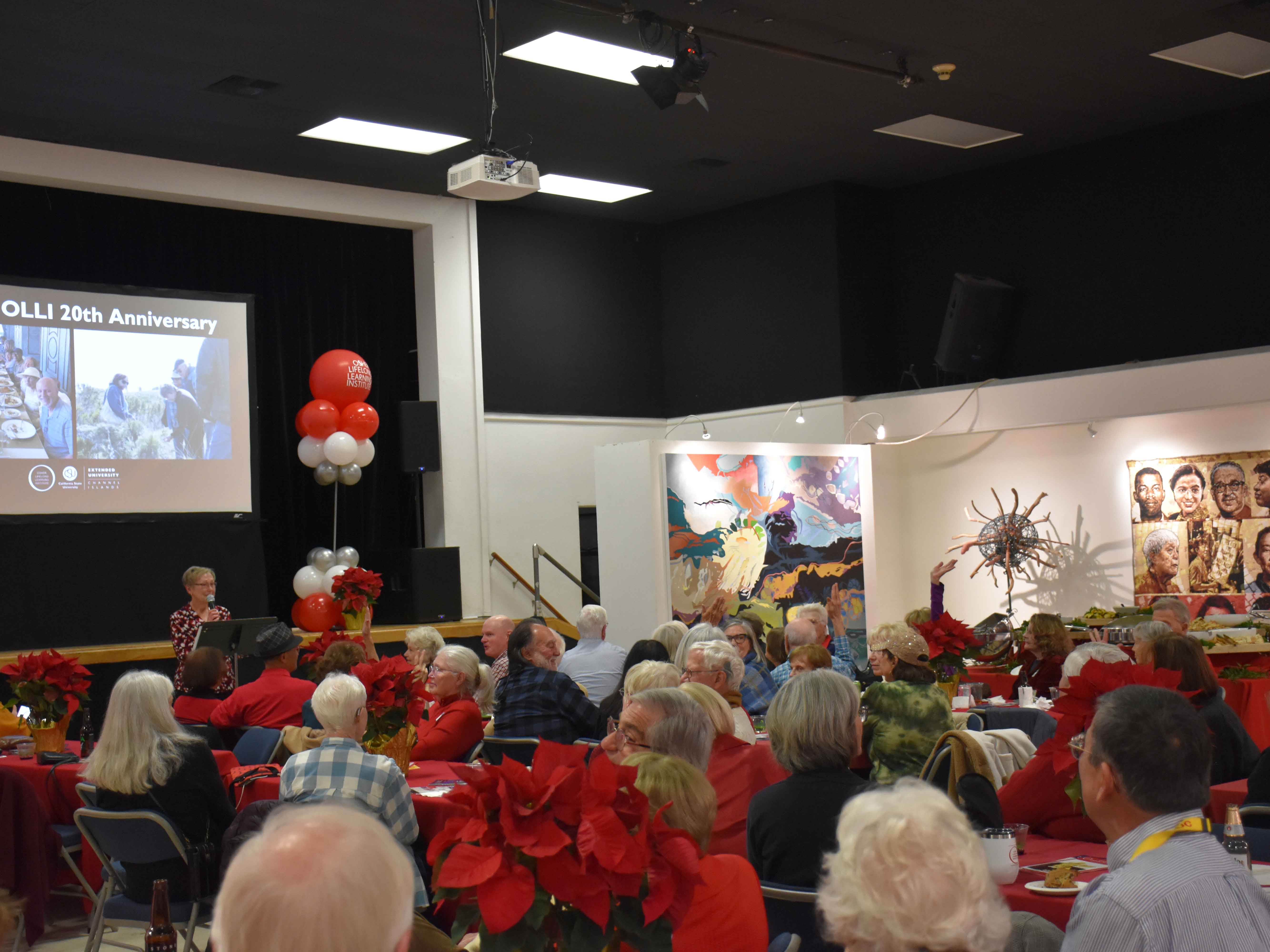 The picture of members in a confrence hall